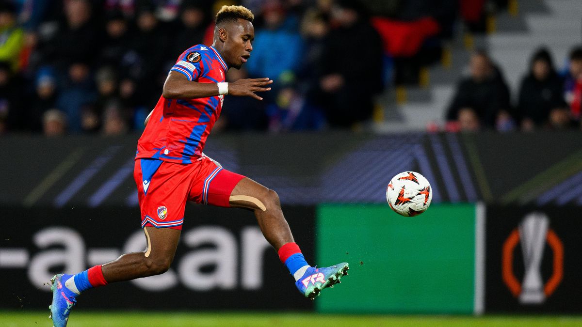 Dweh prodloužil smlouvu s Viktorií Plzeň do roku 2029